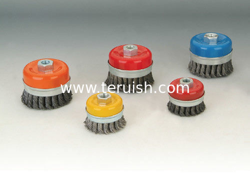 Knotted twist cup brushes