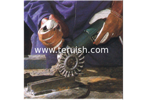 Stringer kontted wheel brushes